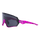 Die Sonnenbrille Angular Sportbrille von NAKED Optics hat einen rosa und schwarz gesprenkelten Rahmen mit dunkel getönten Gläsern auf einem weißen Hintergrund.